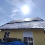 Očiščena sončna elektrarna po strokovnem pranju